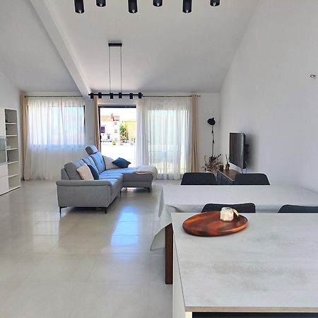 Apartments La Scogliera Ровин Екстериор снимка